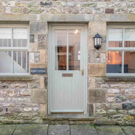 Henry's - Cosy Countryside Escape Bentham